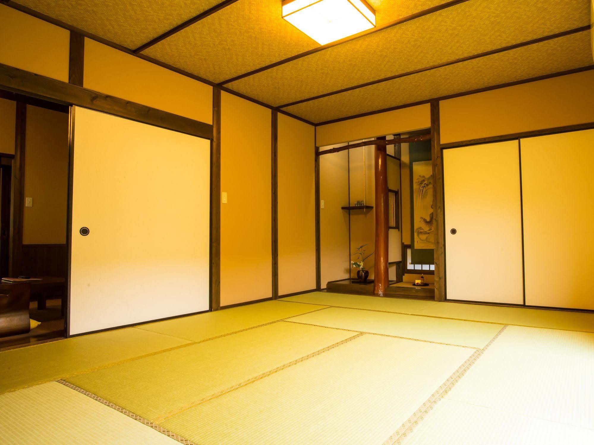 Hotel Yurari Rokumyo à Yufu Extérieur photo